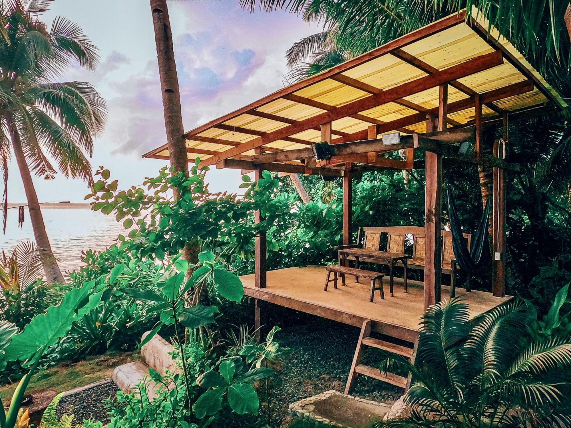 Shakabrah'S Beachfront Kubo General Luna  Dış mekan fotoğraf